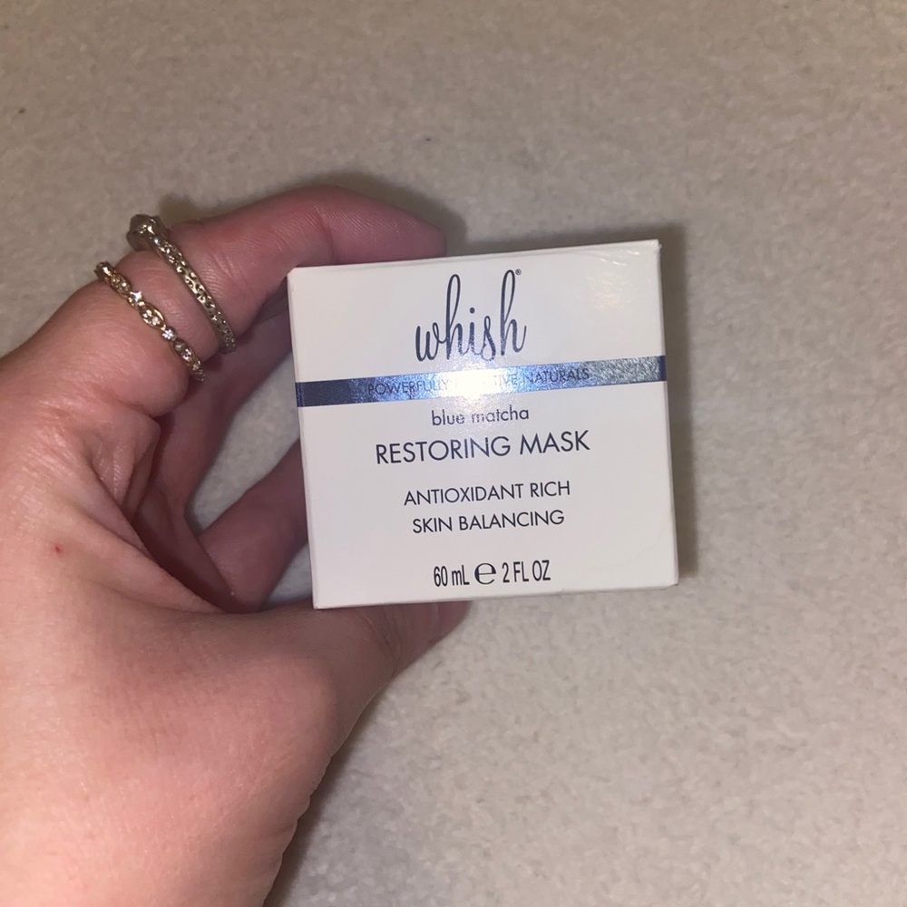 NWT (box) whish blue matcha restoring mask